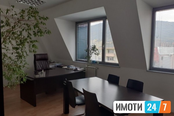 Rent Office space in   Centar
