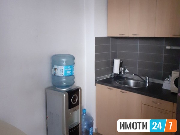 Се издава Деловен простор во  нас Центар