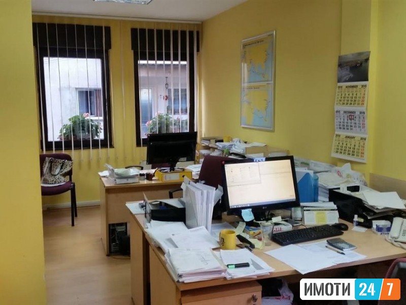 Се издава Деловен простор во  нас Центар