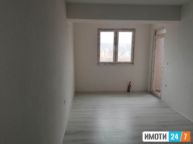 Sell Apartment in   Chair