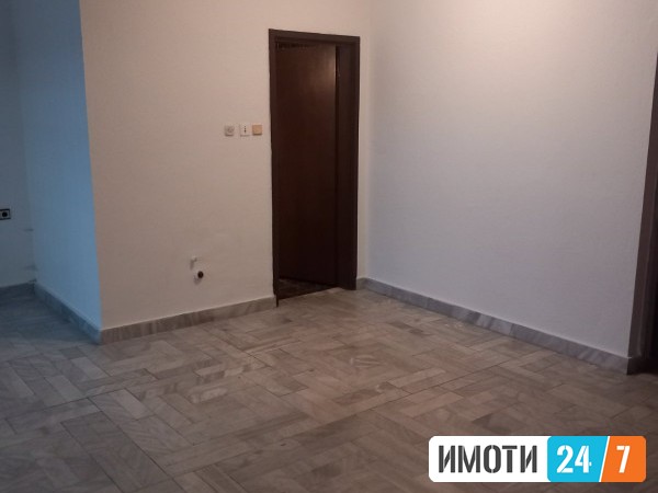 Rent Office space in   Centar