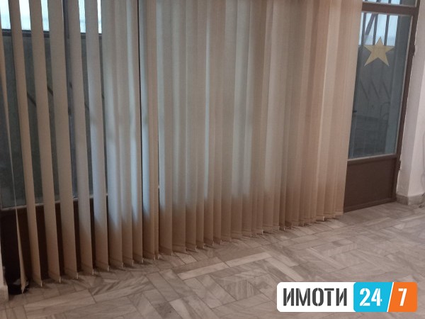Rent Office space in   Centar