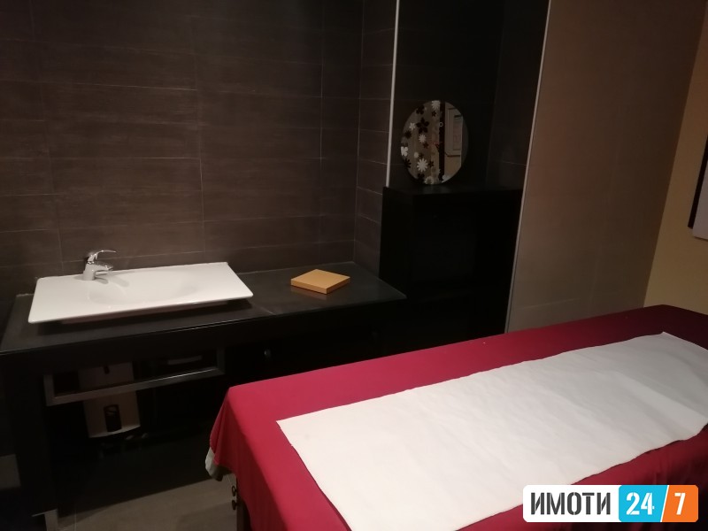 Се издава Деловен простор во  нас Центар