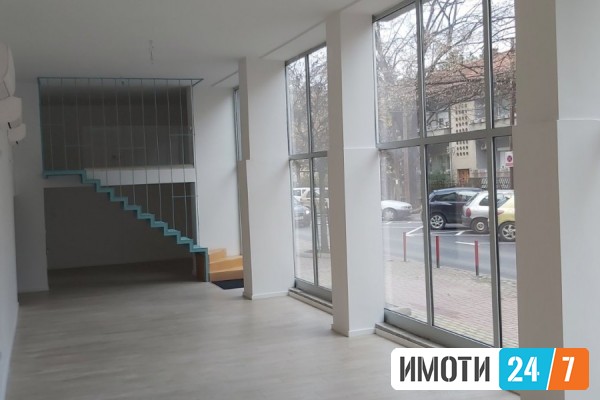 Rent Office space in   Centar