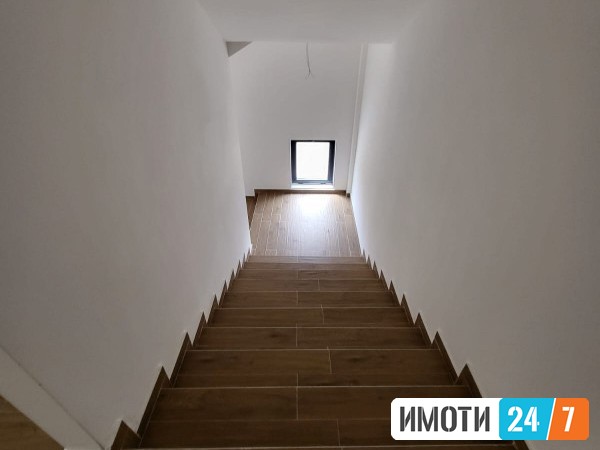 Rent Office space in   Vlae