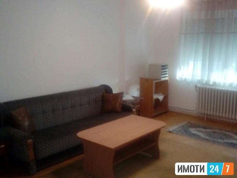 Се издава Стан во  нас Карпош 1