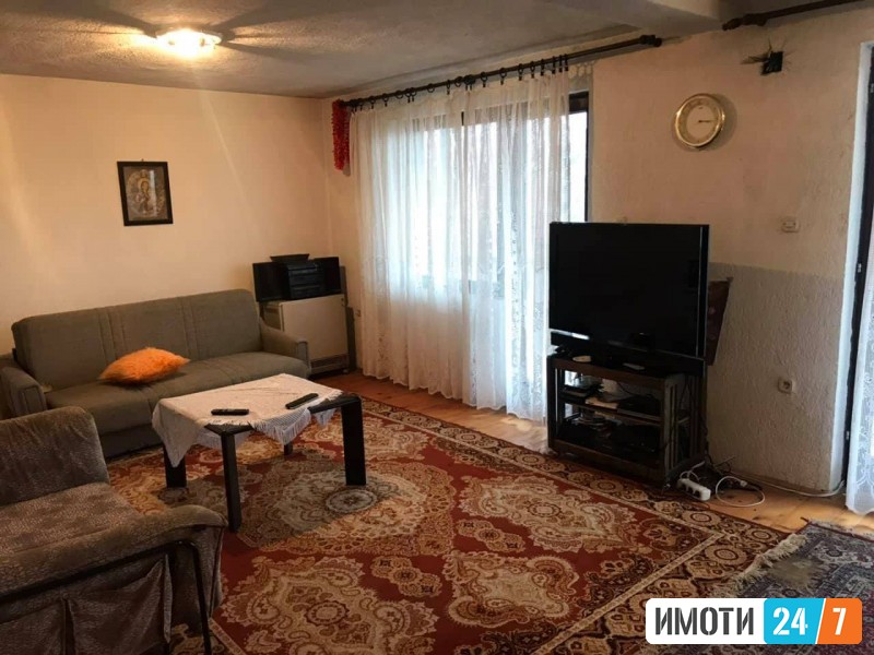 Се продава Викендица во  нас Други