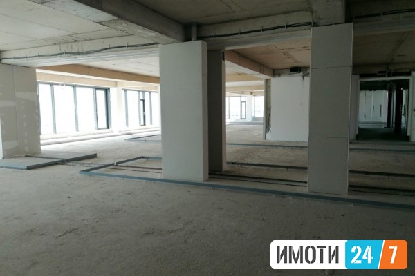 Rent Office space in   Centar