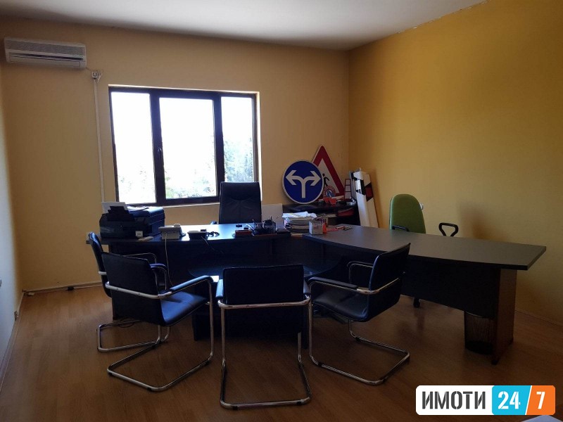 Sell Office space in   Pintija