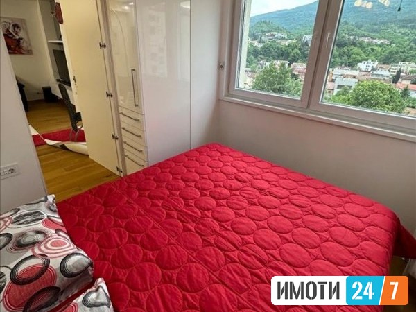 Се издава Стан во  нас Козле