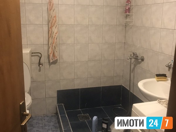 Се продава Стан во  нас Центар