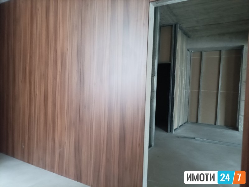 Се издава Деловен простор во  нас Центар