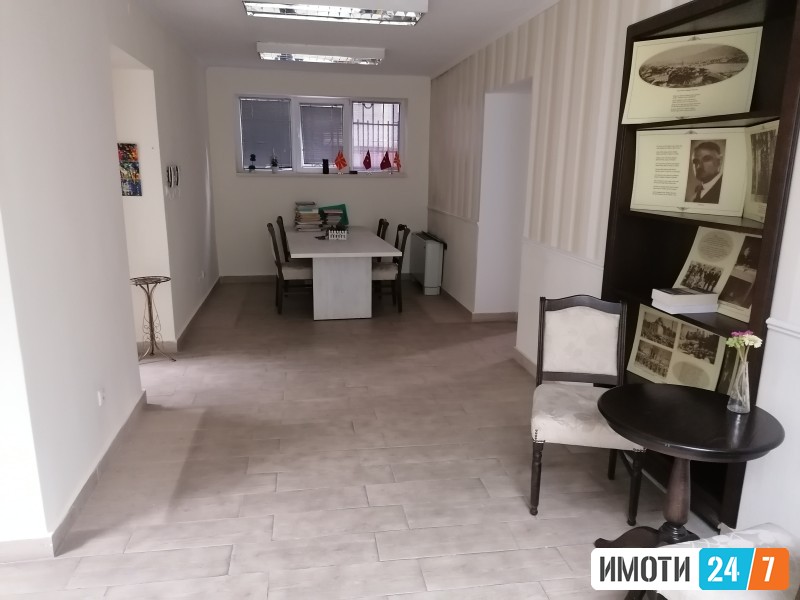 Се издава Деловен простор во  нас Центар
