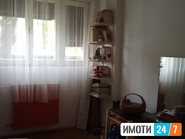 Се продава Стан во  нас Центар