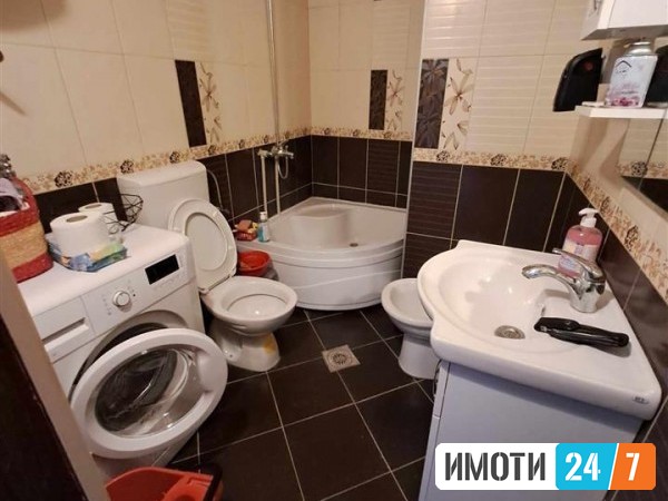 Sell Weekend house in   GjPetrov