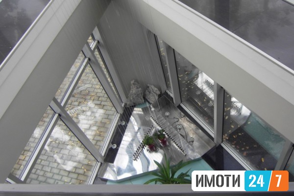 Rent Office space in   Centar