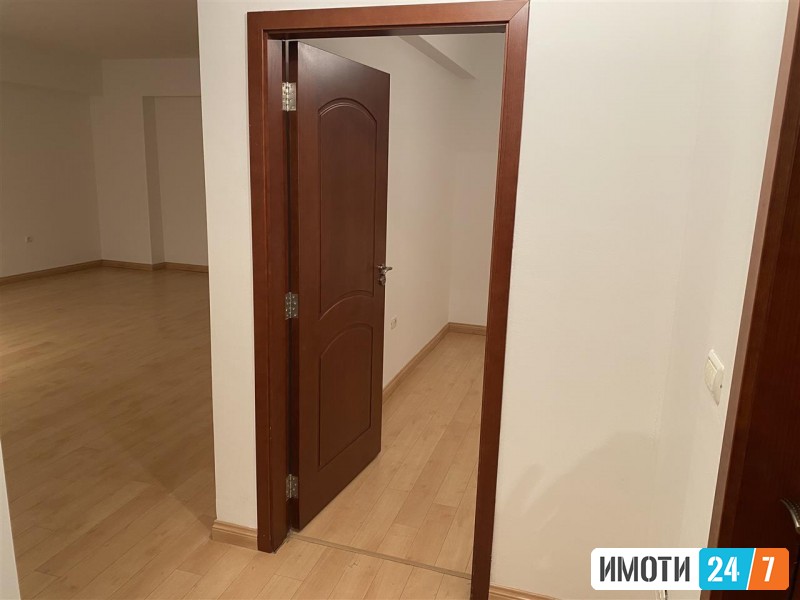 Се издава Стан во  нас Тафталиџе 1