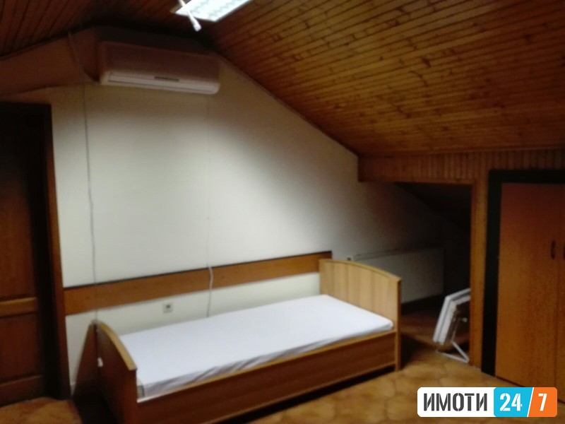 Rent Office space in   Centar