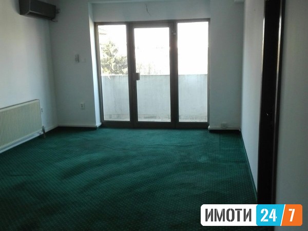Rent Office space in   Centar