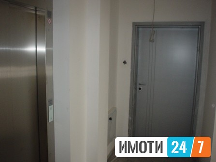 Се издава Деловен простор во  нас Тафталиџе 1