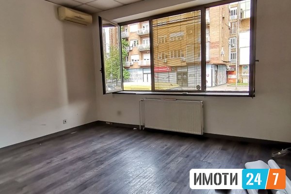 Rent Office space in   Centar