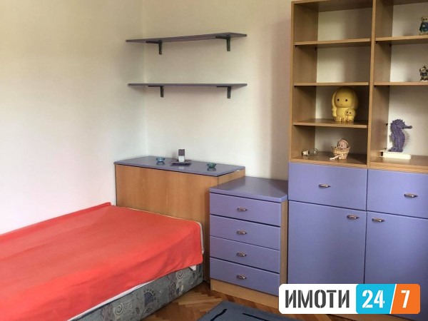 Се издава Стан во  нас Козле