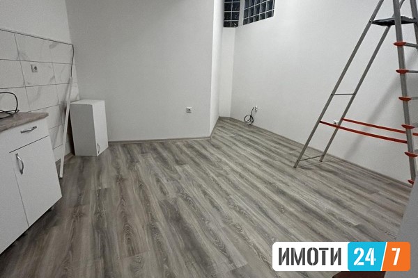 Rent Office space in   Centar