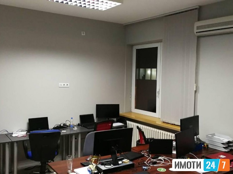 Се издава Деловен простор во  нас Центар