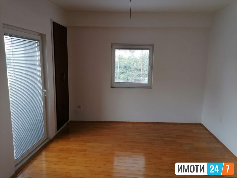 Sell Apartment in   Crniche