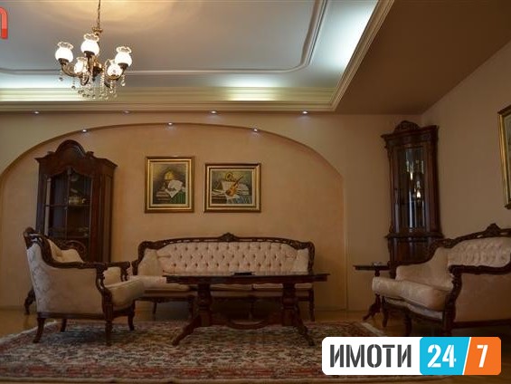 Се издава Стан во  нас Центар