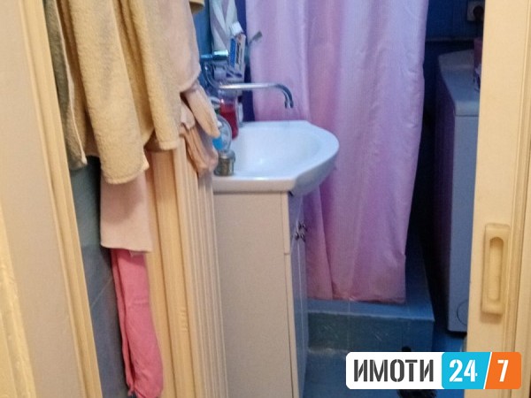 Се продава Стан во  нас Центар