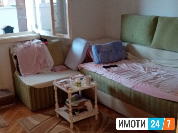 Се продава Стан во  нас Центар