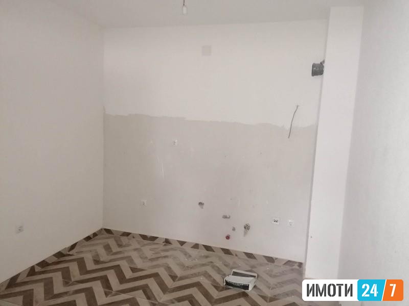 Sell Apartment in   Chair