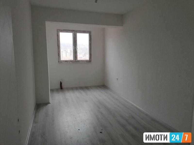 Sell Apartment in   Chair