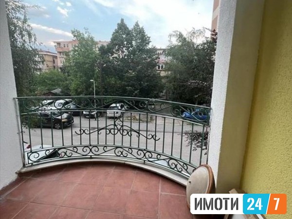 Се издава Стан во  нас Центар