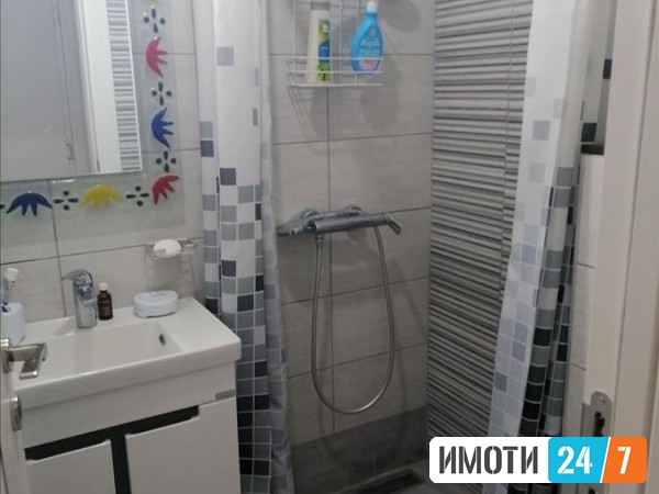 Се продава Стан во  нас Центар