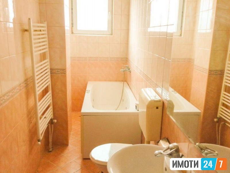 Се продава Стан во  нас Центар