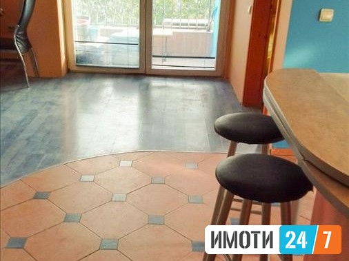 Се продава Стан во  нас Центар