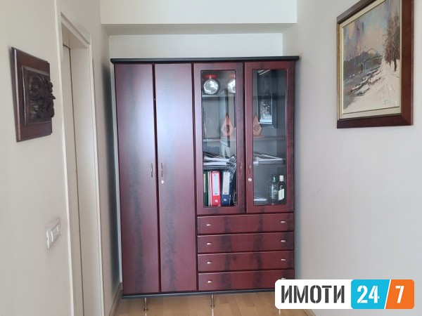 Се издава Деловен простор во  нас Аеродром