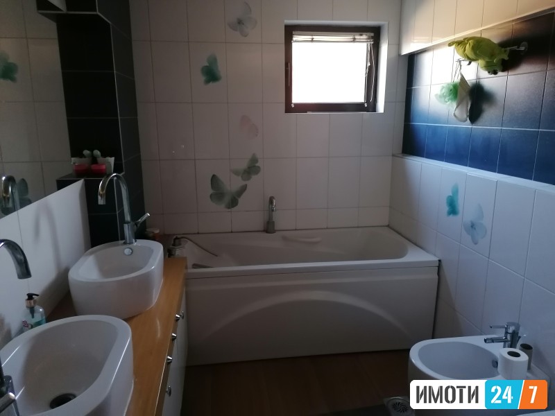 Sell Apartment in   Hrom