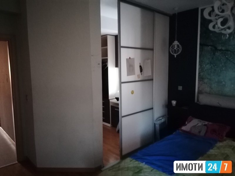 Sell Apartment in   Hrom