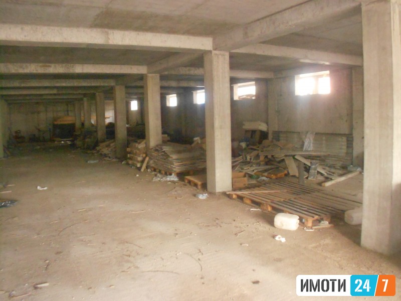 Rent Office space in   Pintija