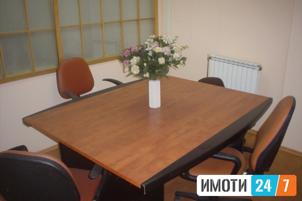 Rent Office space in   Centar