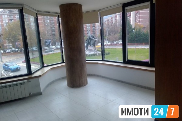 Rent Office space in   Centar