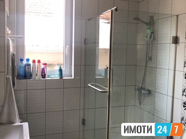 Се продава Стан во  нас Центар