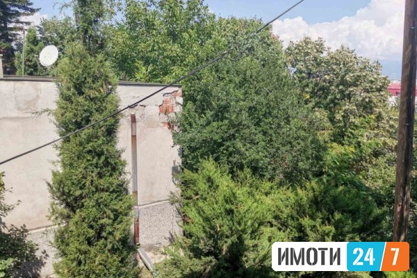 Sell House in   Crniche
