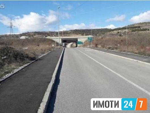 Се продава Плац во  нас ЃПетров