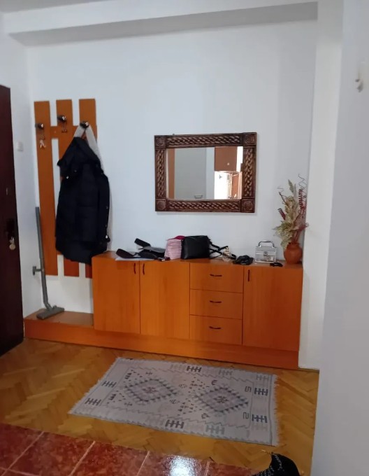 Се продава Стан во  нас Центар