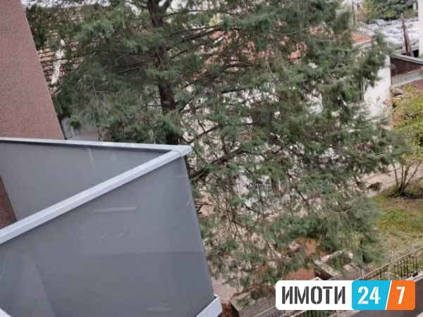 Се продава Стан во  нас Центар