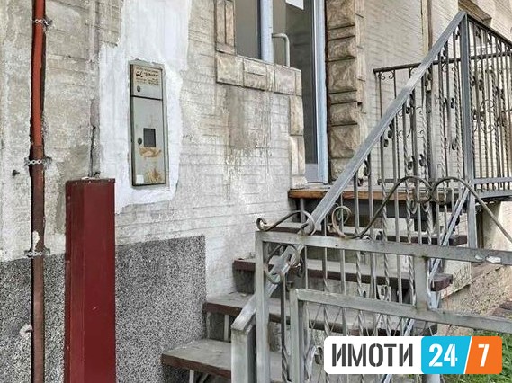 Се продава Деловен простор во  нас Водно